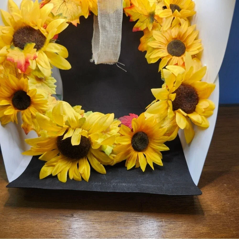 Hand Crafted Yellow Sunflower Floral Wreath  Summer Door Wall Decoration